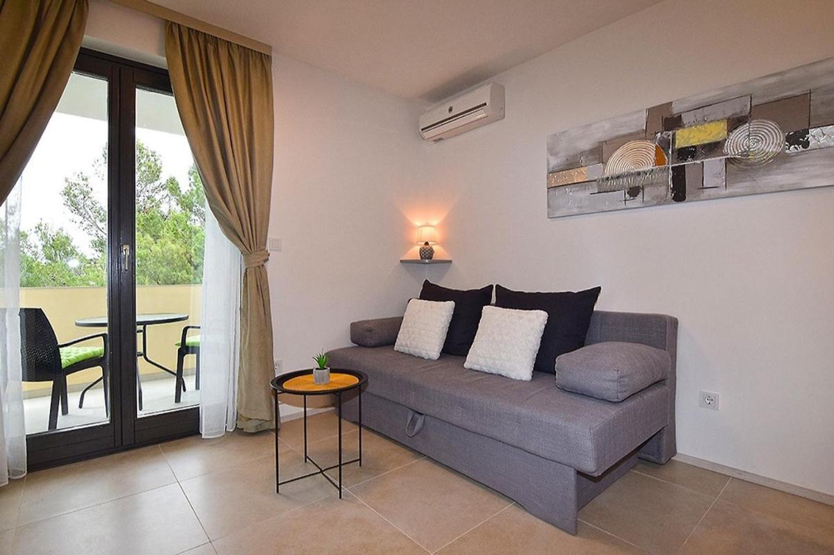 Sole Pula Apartman-Near Beach Екстериор снимка
